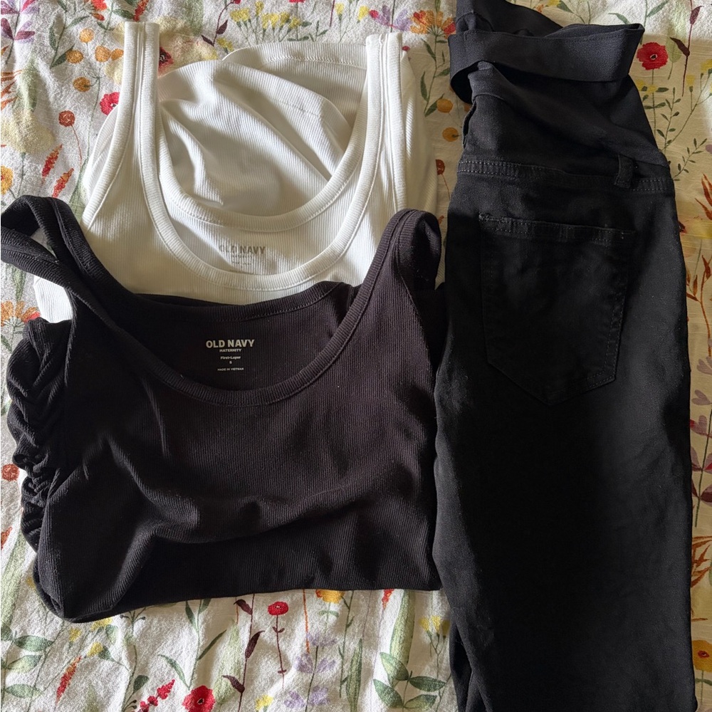 Size Small Maternity Basics- Tanks, jeggings